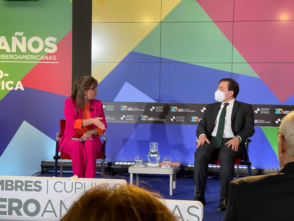 Secretaria general iberoamericana pide vacunas para ayudar a América Latina