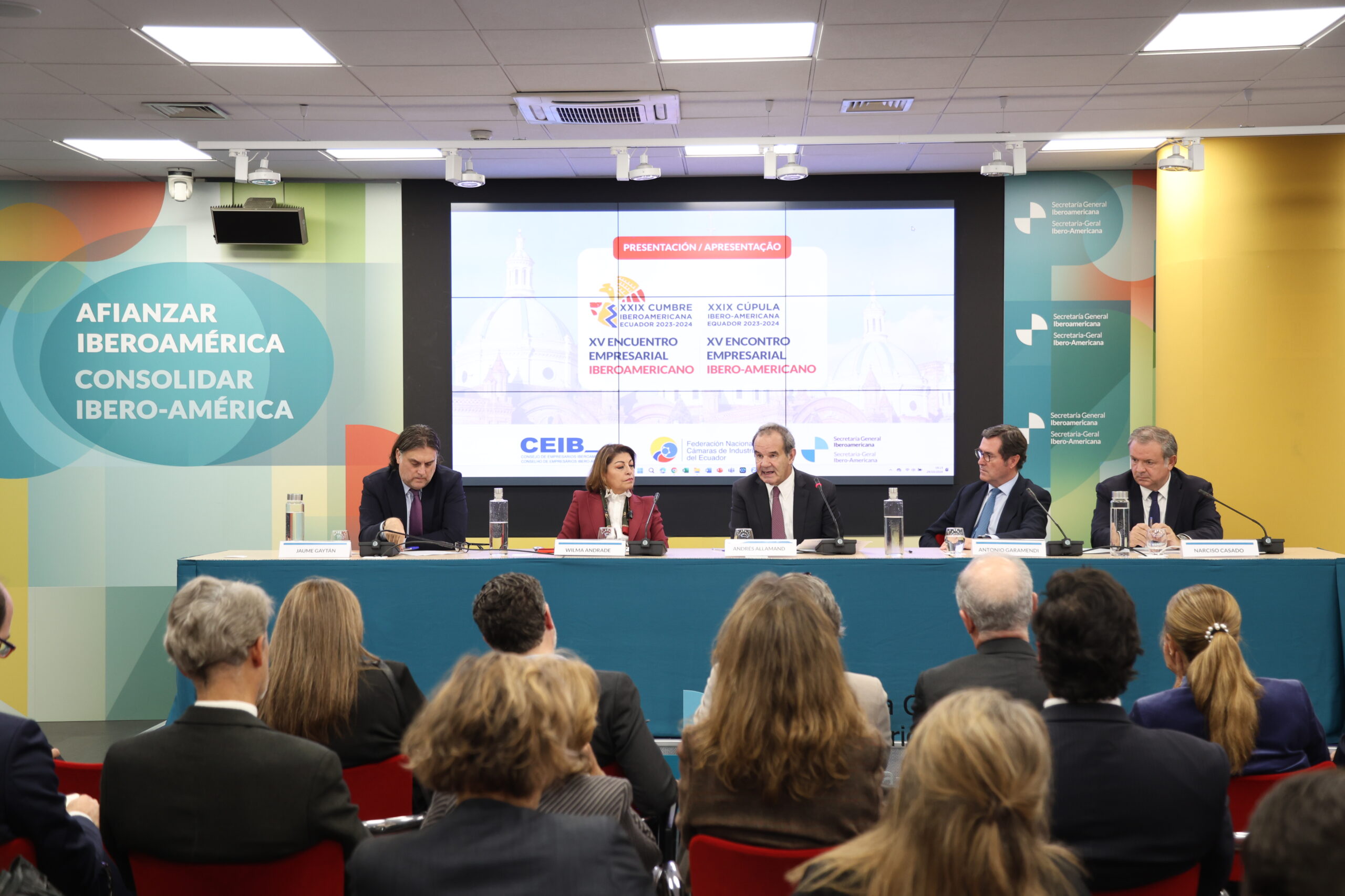 Compartimos el saber, impulsamos el conocimiento. VIII Semana de la Cooperación Iberoamericana