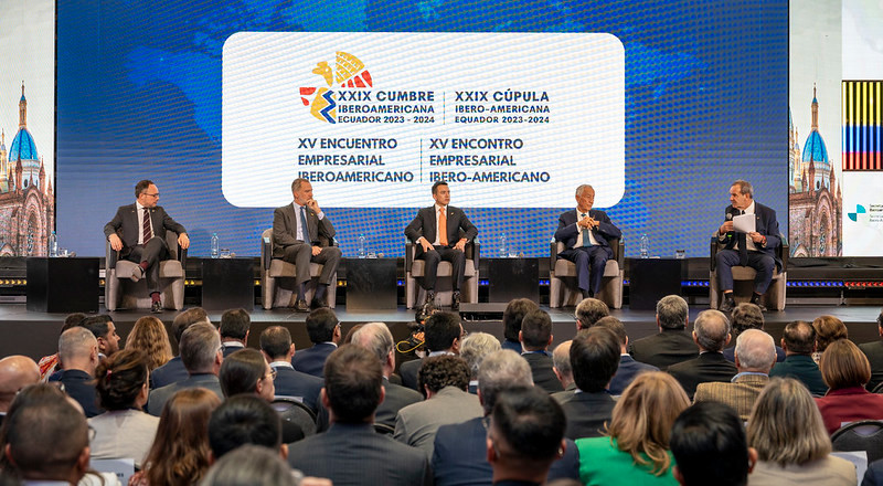 Allamand encerra o XV Encontro Empresarial colocando o foco em gerar empregos para a juventude