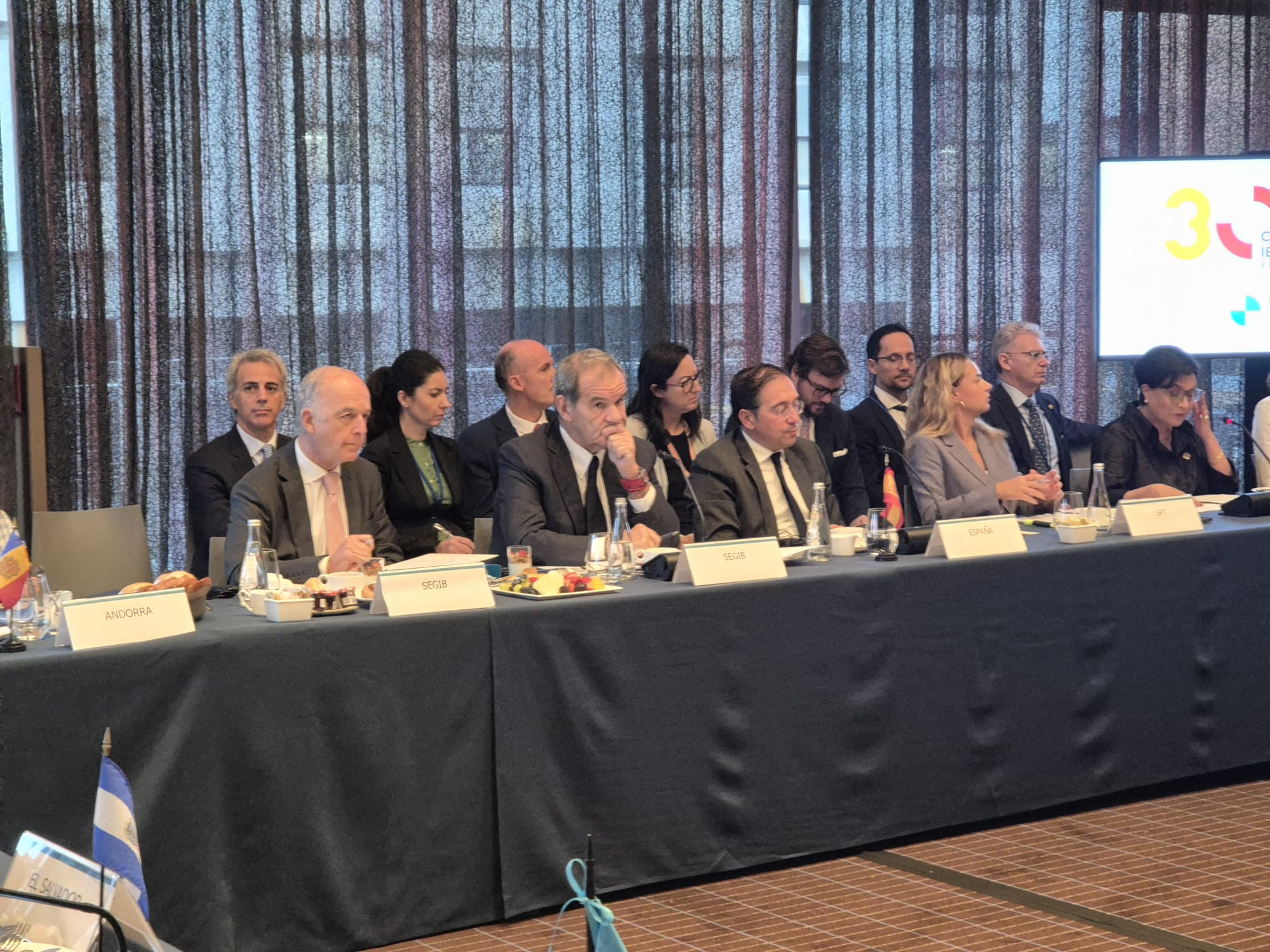 Albares anuncia que la Cumbre Iberoamericana se celebrará los días 4 y 5 de noviembre en Madrid