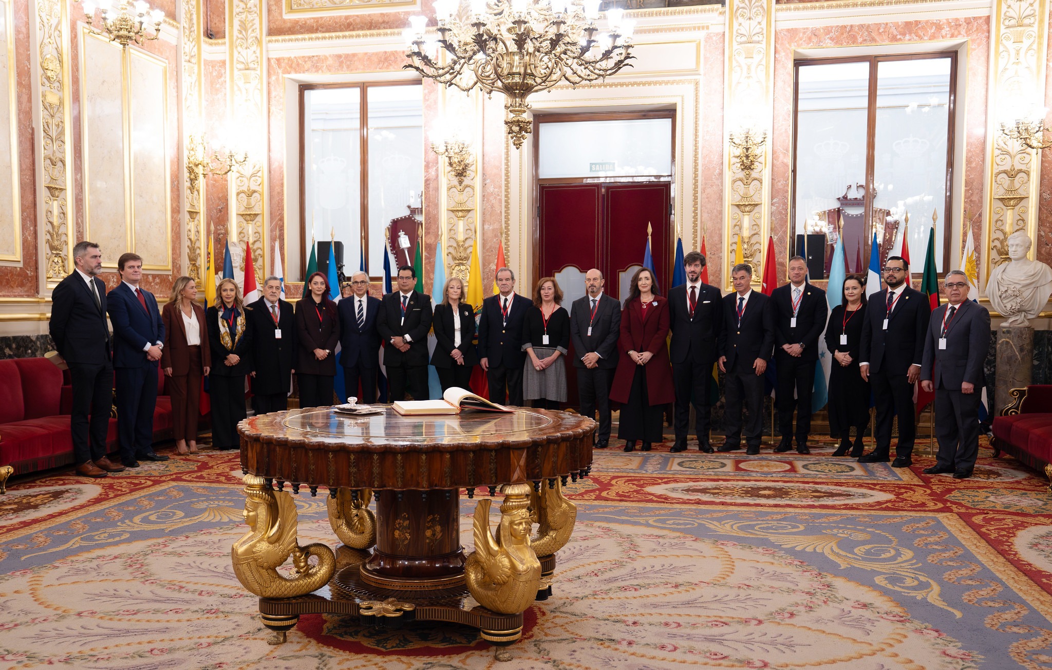 Parlamentares ibero-americanos apostam no fortalecimento da democracia rumo à Cúpula de Madri de 2026